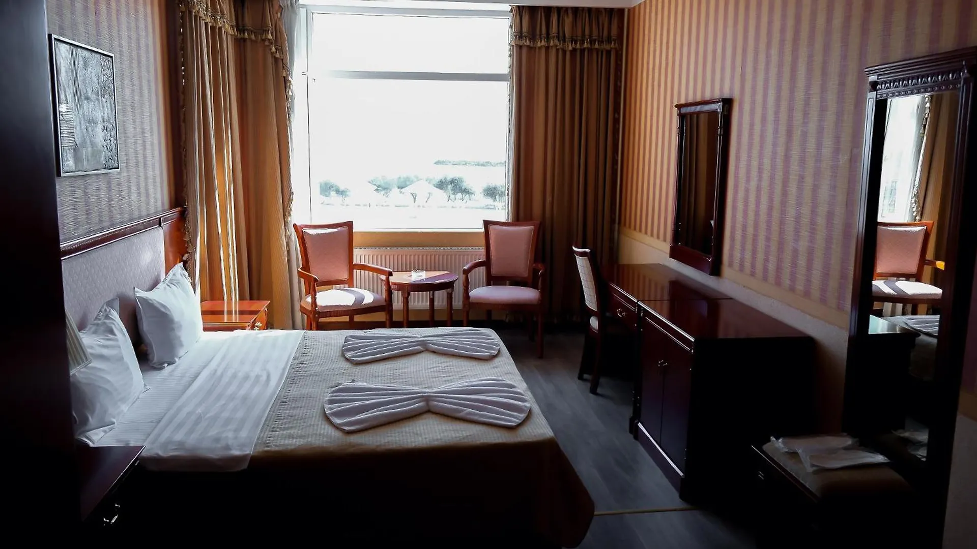 Xazri Villa Baku 0*,