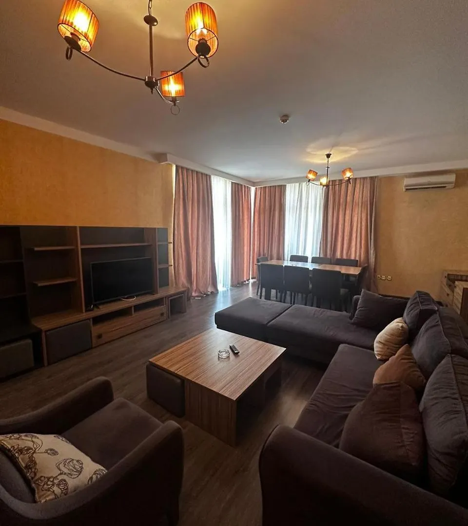 Xazri Villa Baku